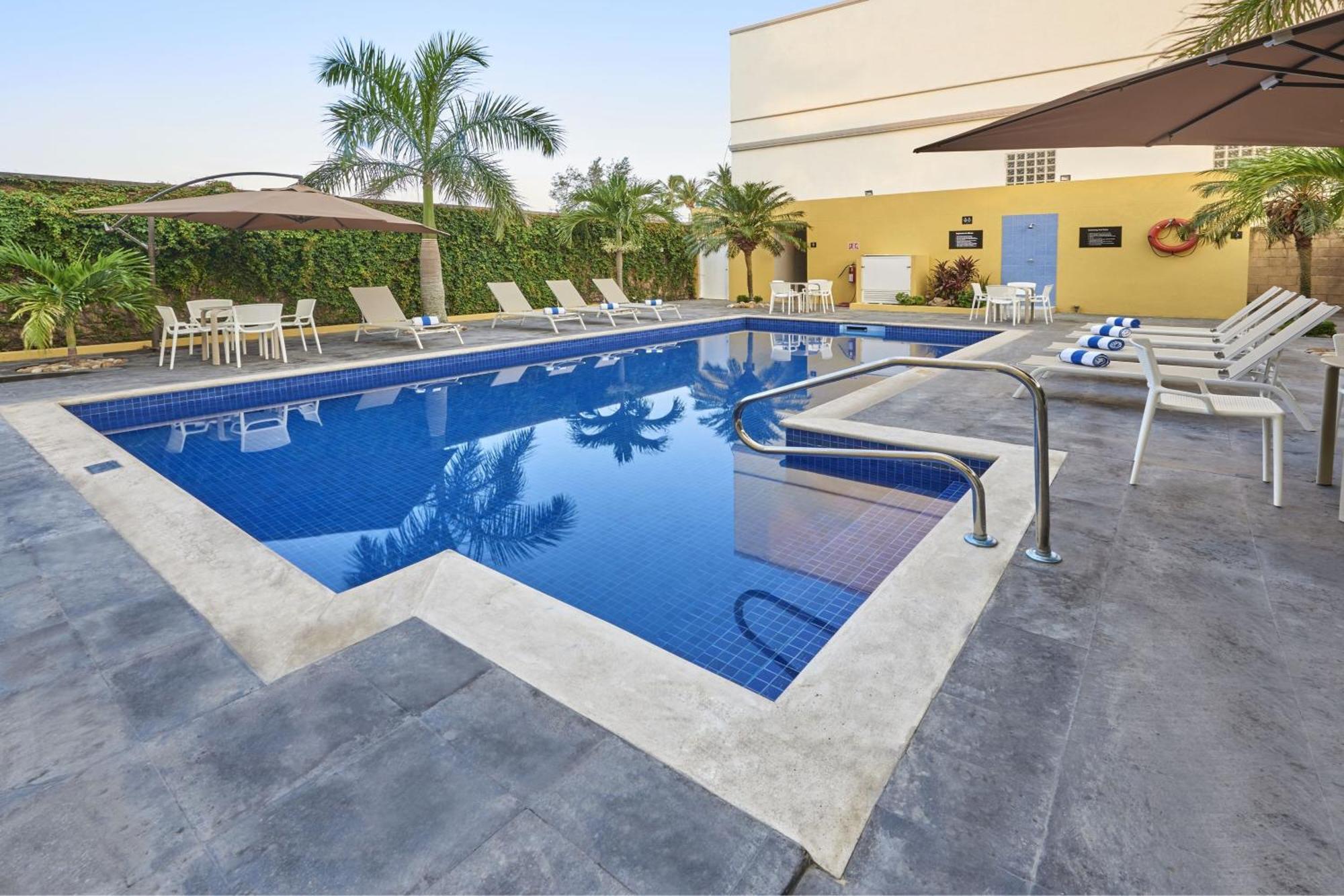 City Express By Marriott Tampico Extérieur photo