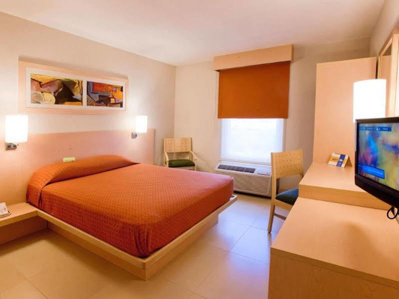 City Express By Marriott Tampico Extérieur photo